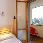 Via Liguria 7 Apartamento *
