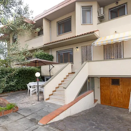 Apartament Via Liguria 7 Cecina (Livorno)